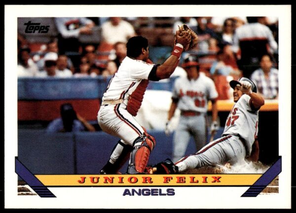 1993 Topps Series 1 Junior Felix #77 (Front)