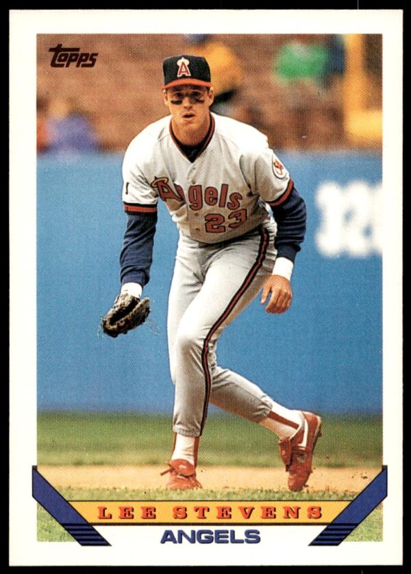 1993 Topps Series 2 Lee Stevens #467 (Front)