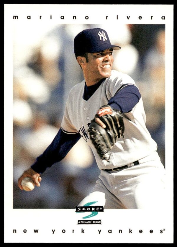 1997 Pinnacle Score Mariano Rivera #7 (Front)
