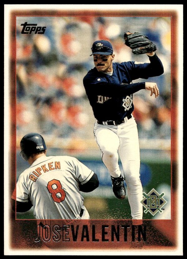 1997 Topps Series 1 Jose Valentin #4 (Front)