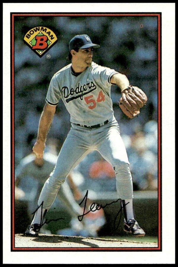 1989 Bowman Tim Leary #339 (Front)